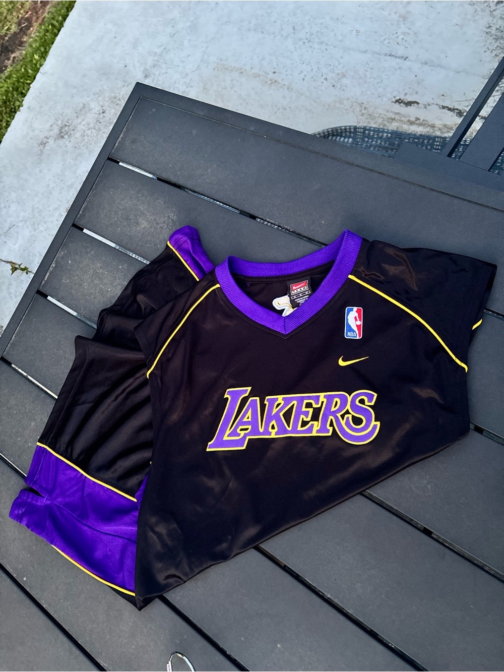 Vintage 90s Nike Team Los Angeles Lakers Warm-Up Shooting NBA Jersey